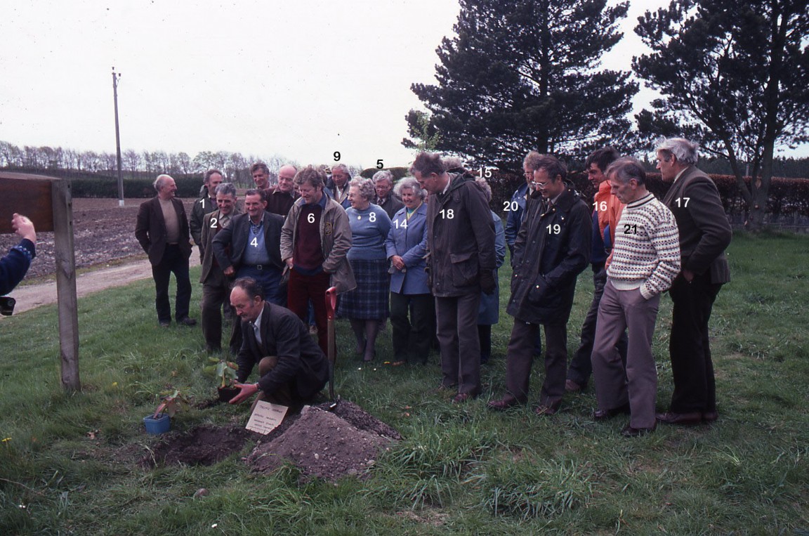 Fred Legge planting his tree