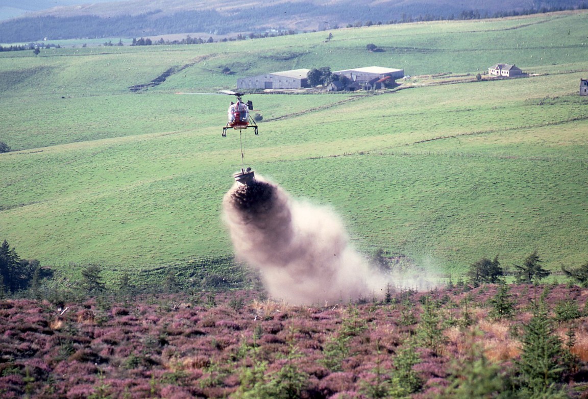 Dollar Helicopter G-AZNI aerial fertilising