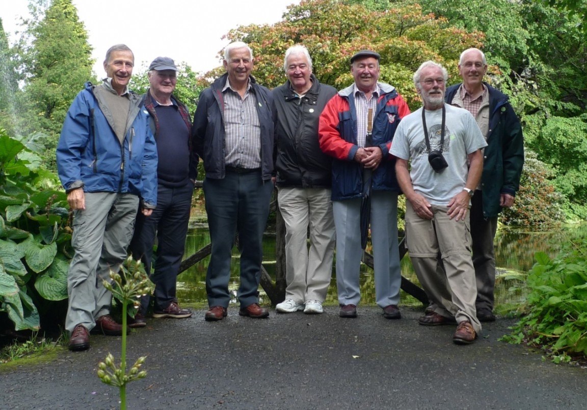 Former Forestry Students return to Benmore