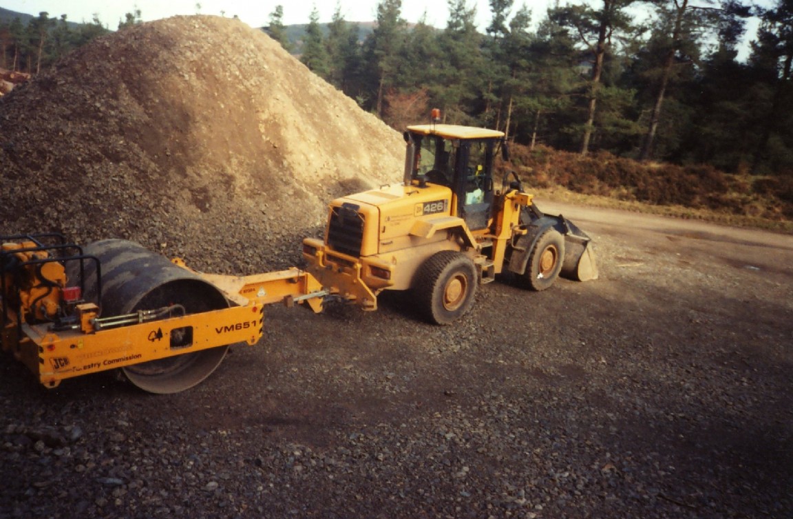 JCB 426 Loading Shovel driven by Brian Malcolm 