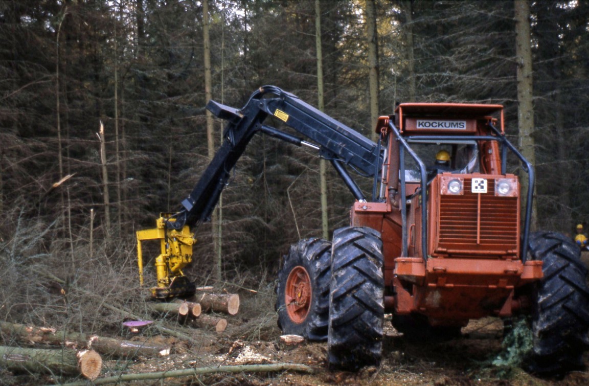 Mechanised harvesting demonstration
