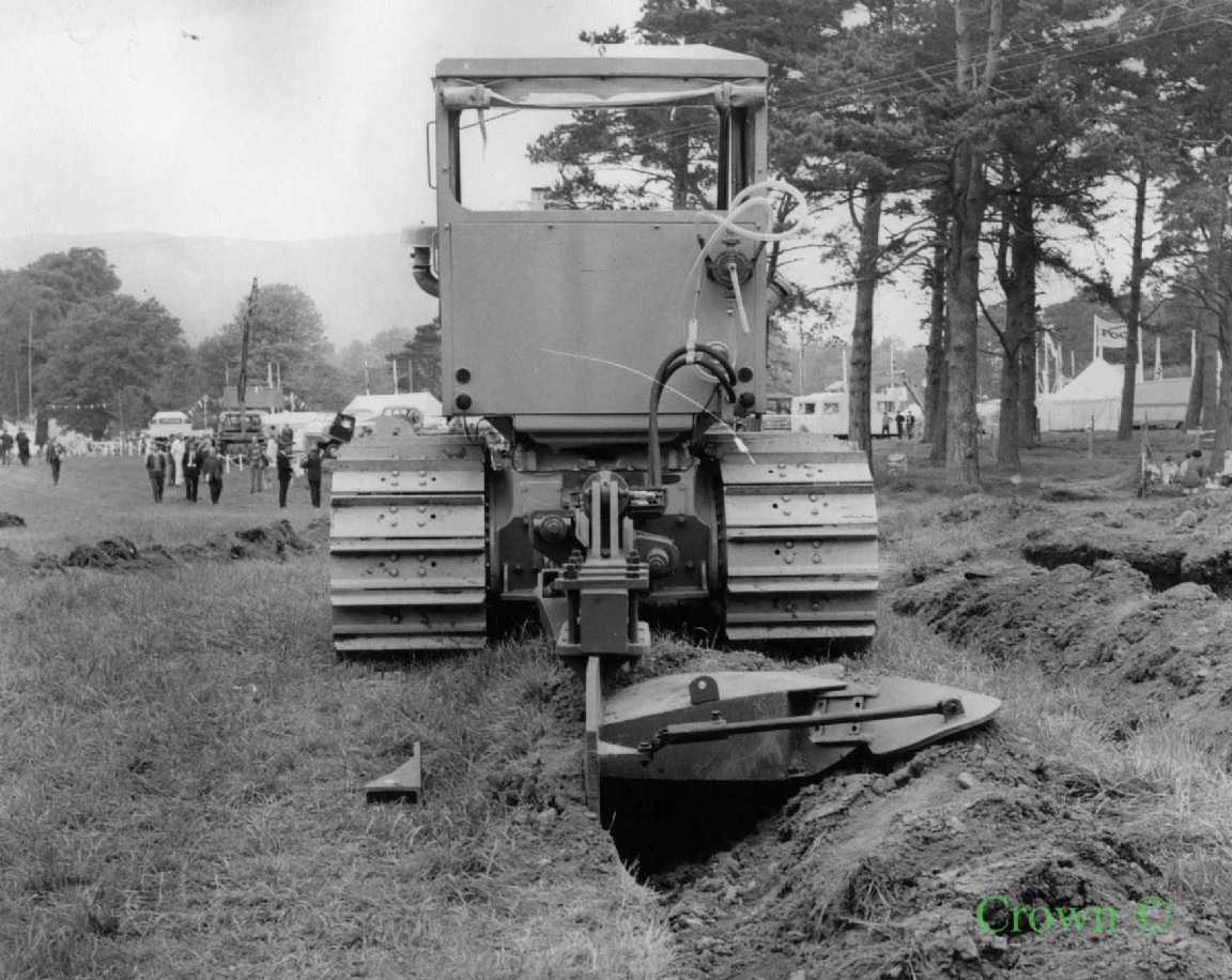 Mounted Tine plough at Bush in 1969