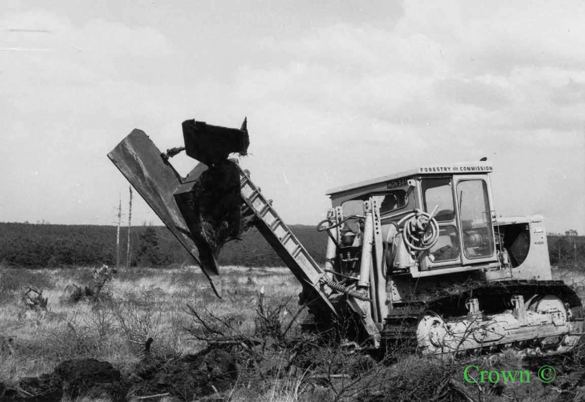 Caterpillar D7 and deep tine plough at Tulliallan
