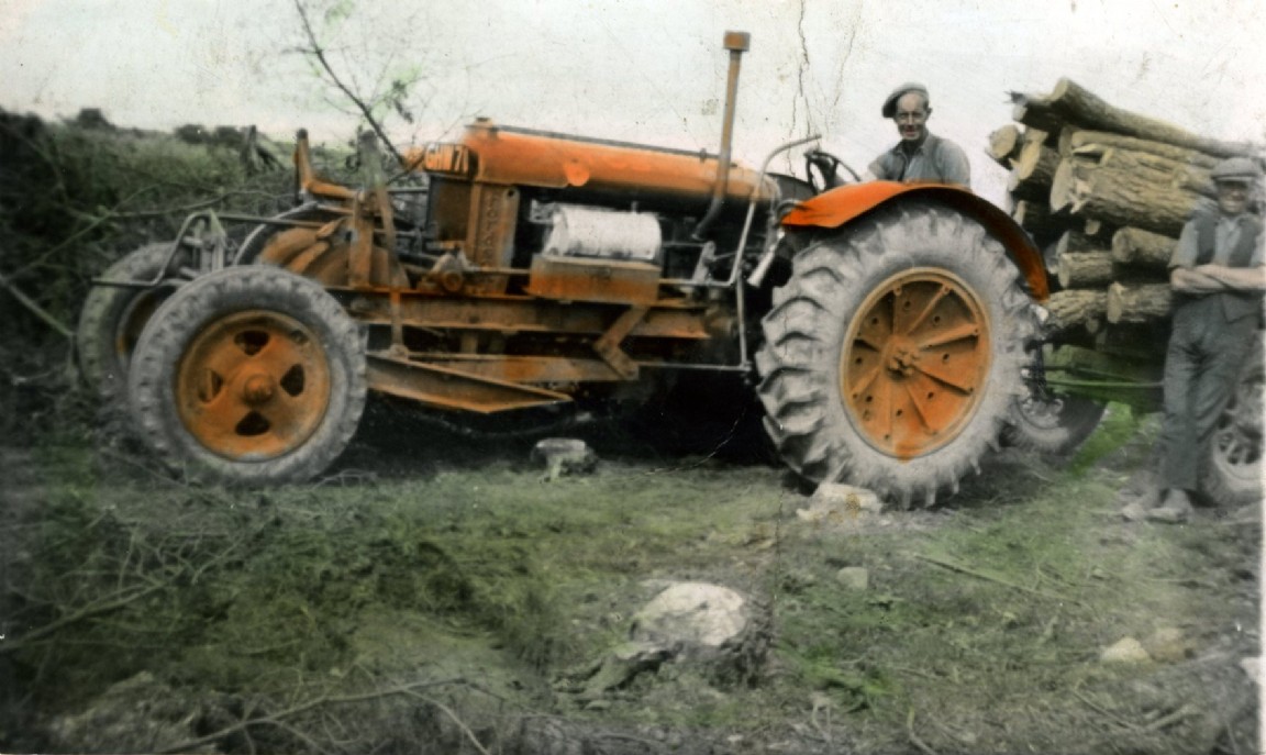 Fordson tractor conversion - 1940s?