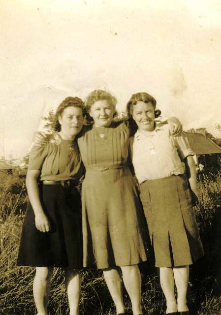 Women's Timber Corps at Garlogie or Corsindae