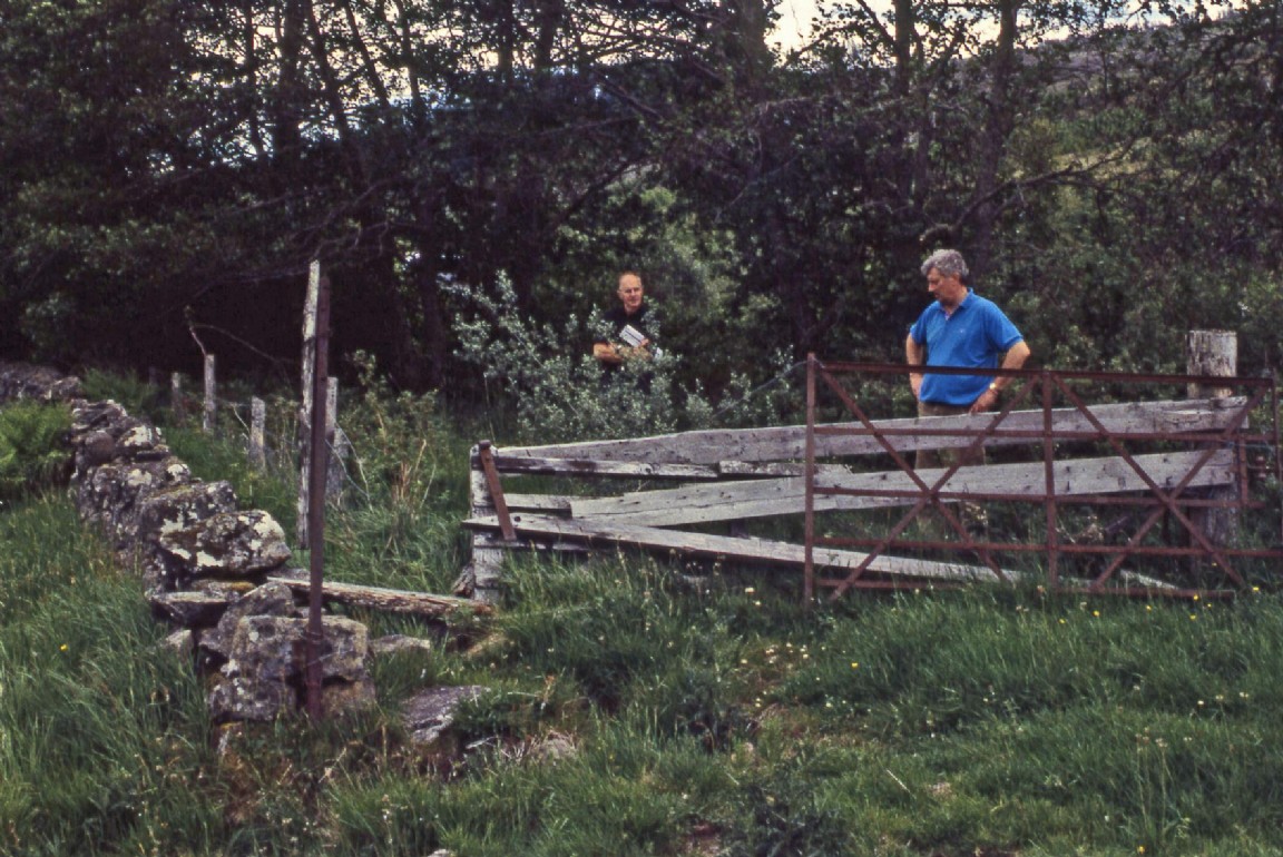 Len Macrae and Sandy Walker at Shewglie