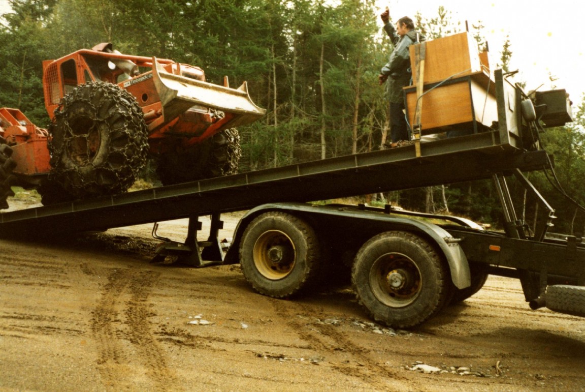 Loading Timberjack onto lorry
