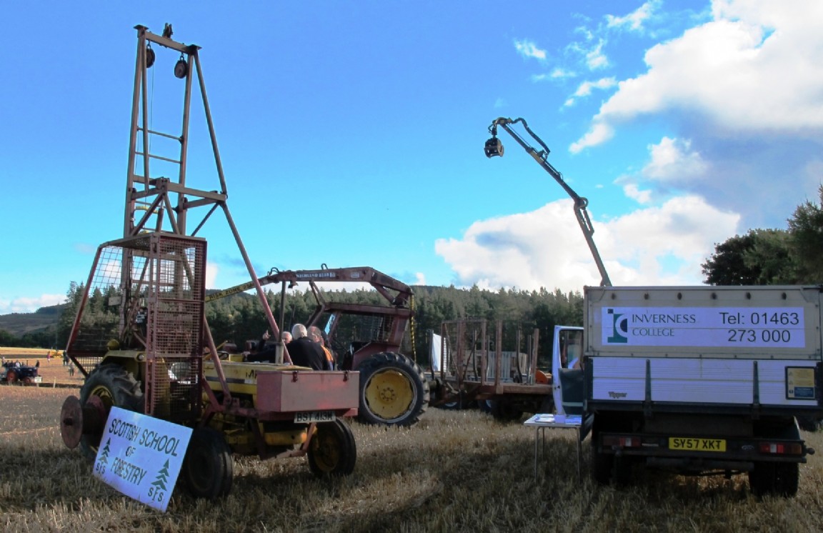 Cable Crane on Massey Ferguson Tractor