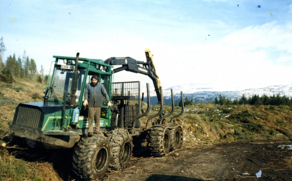 Lokomo Forwarder on loan
