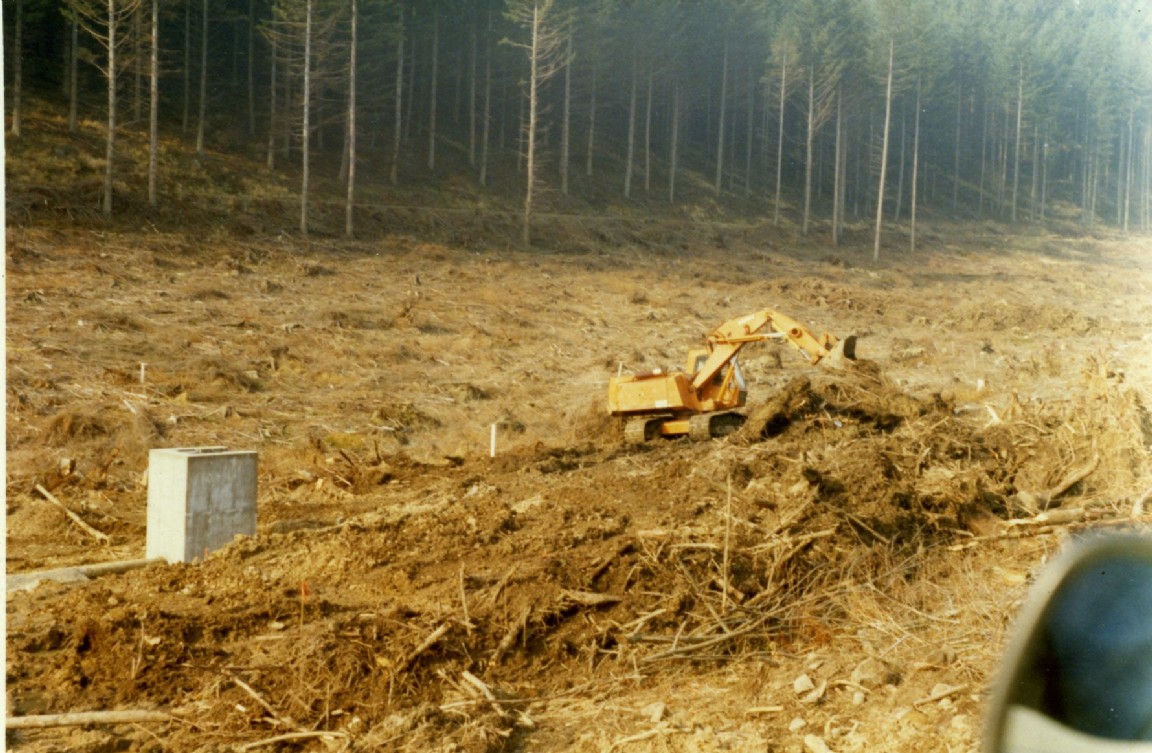 Pond  Construction Glentress  Forest 