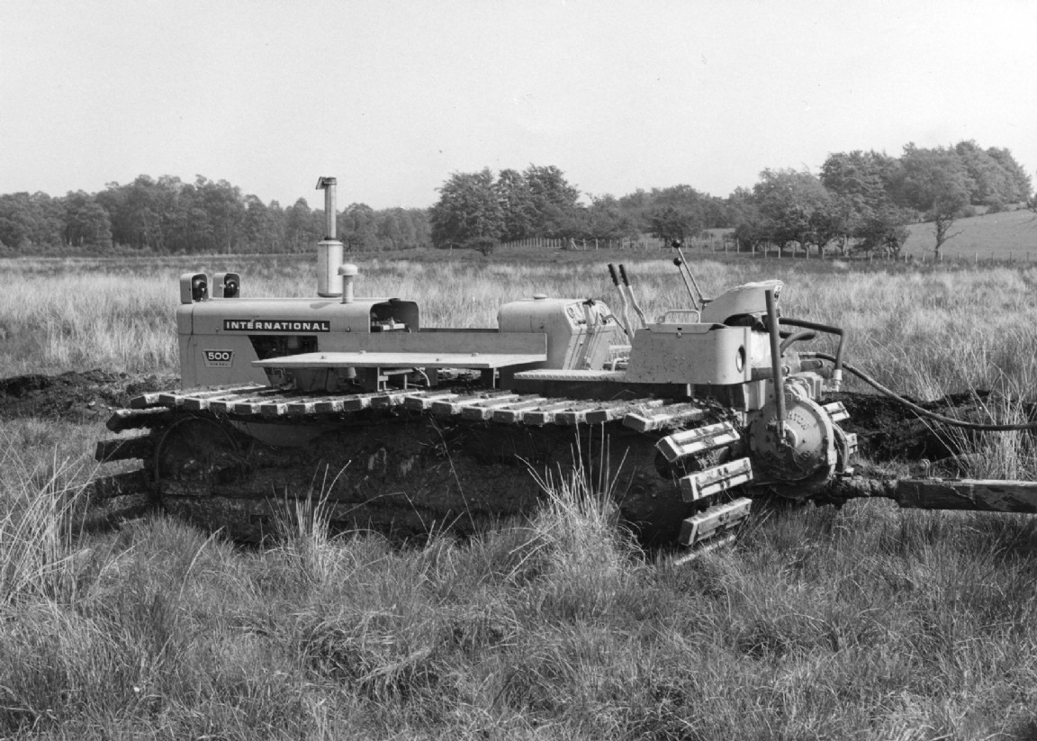 International T500 Wooden Track ploughing tractor