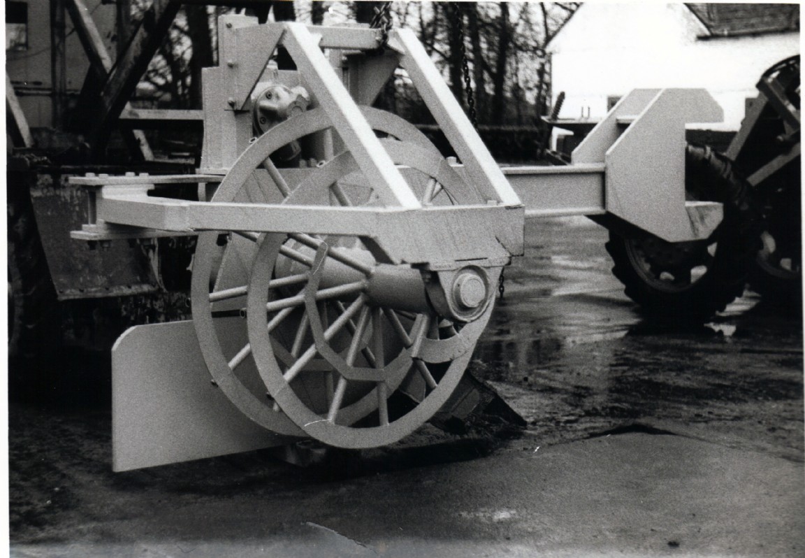 Rotary Plough at Parkgate or Chapelhall?