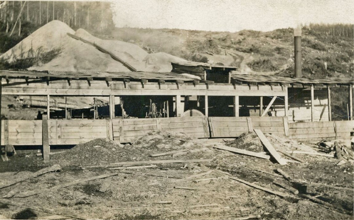 New England sawmillers in Scotland  on site near Ardgay, Ross-shire