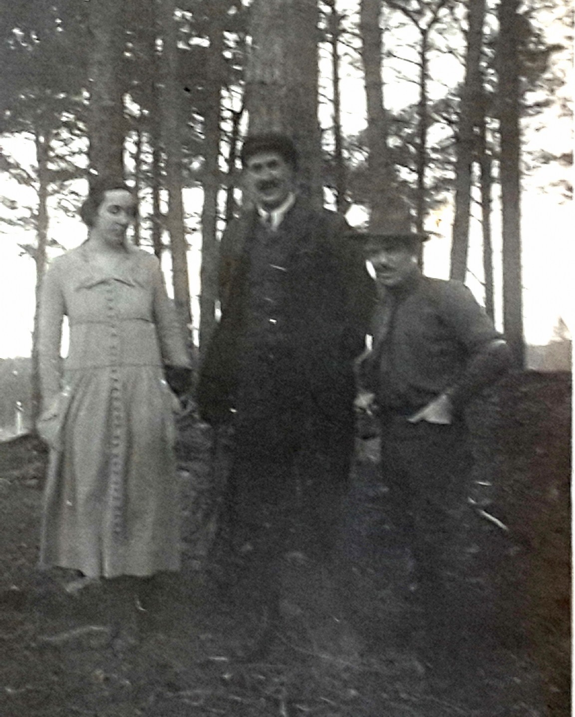 New England Sawmillers in Scotland � Meeting local people