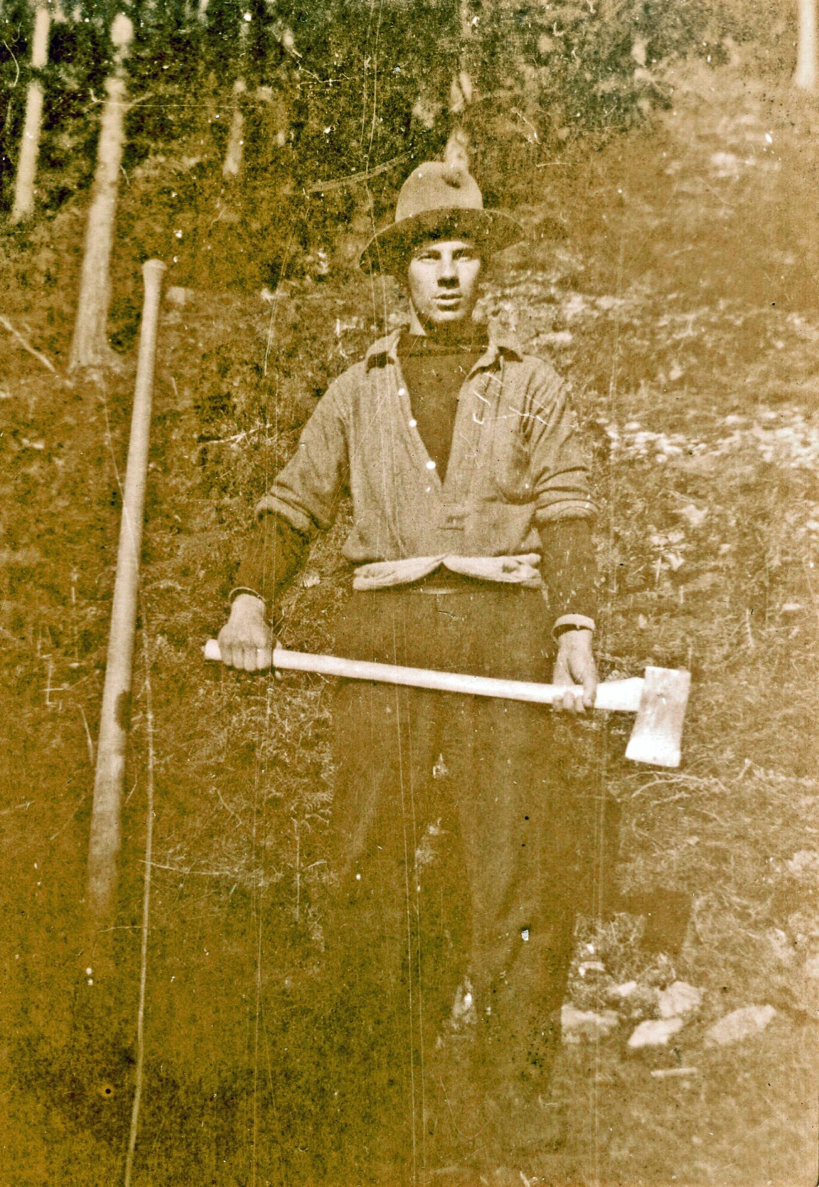 An axe man or �limber� from Maine, USA at Sawmill Unit 2 based near Creich, Bonar Bridge 1917